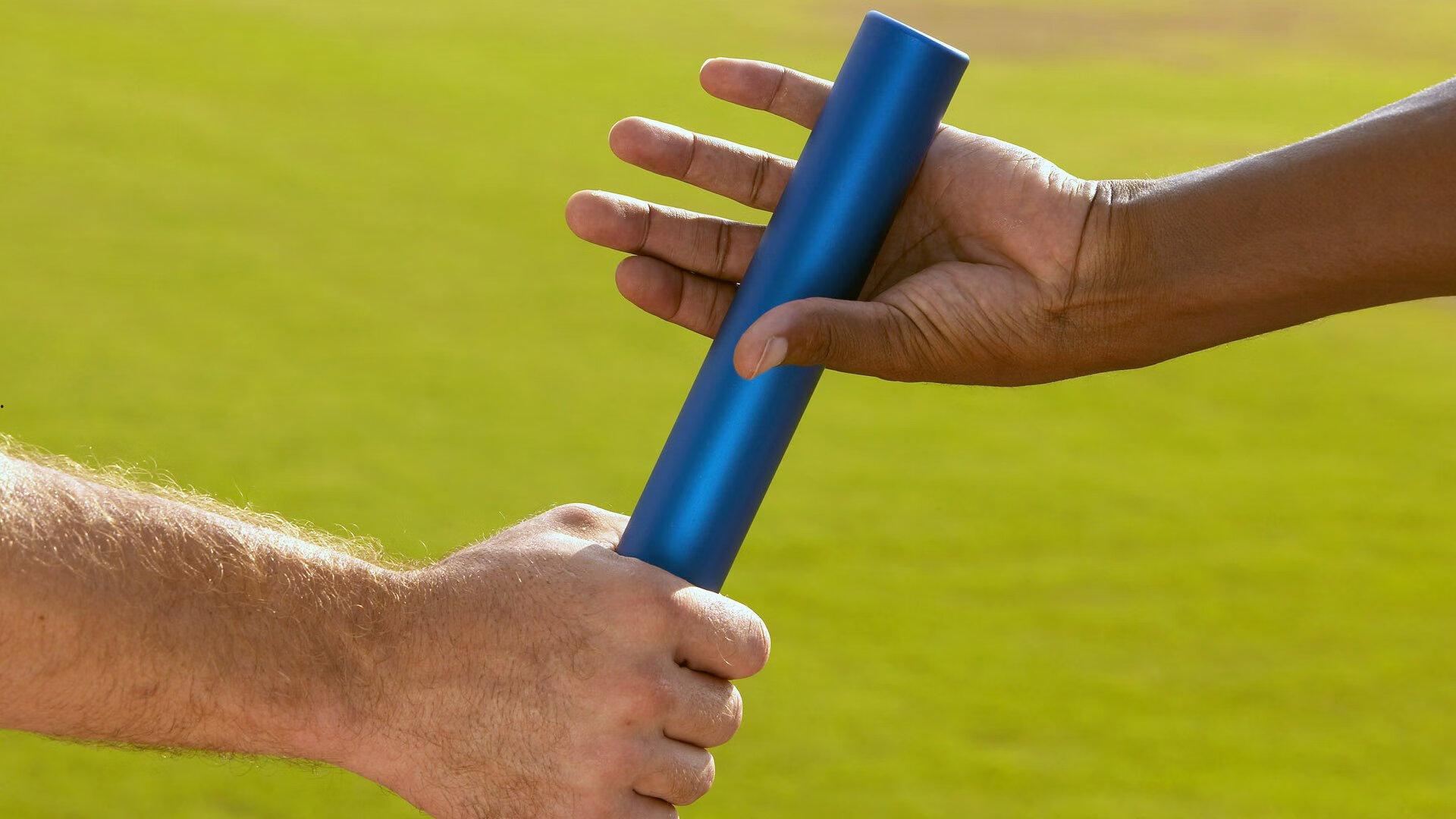 【欧亿体育】季后赛激战正酣，豪门对决引爆