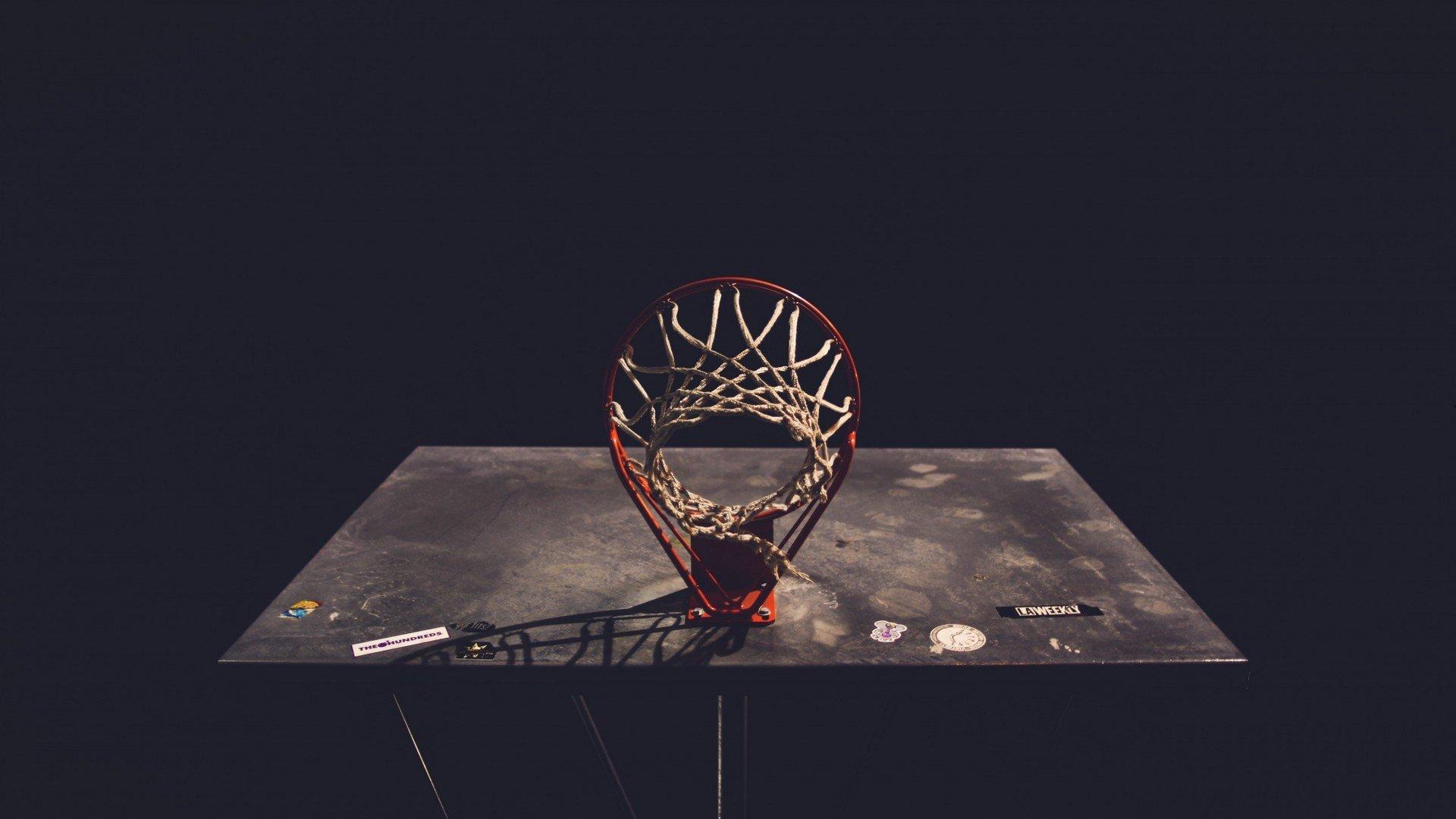 CBA季后赛激战正酣 辽宁本钢力克广东宏远迎开门红